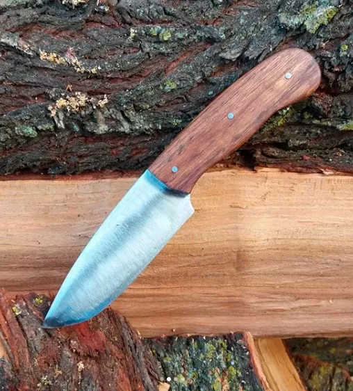 cuchillos de caza artesanales